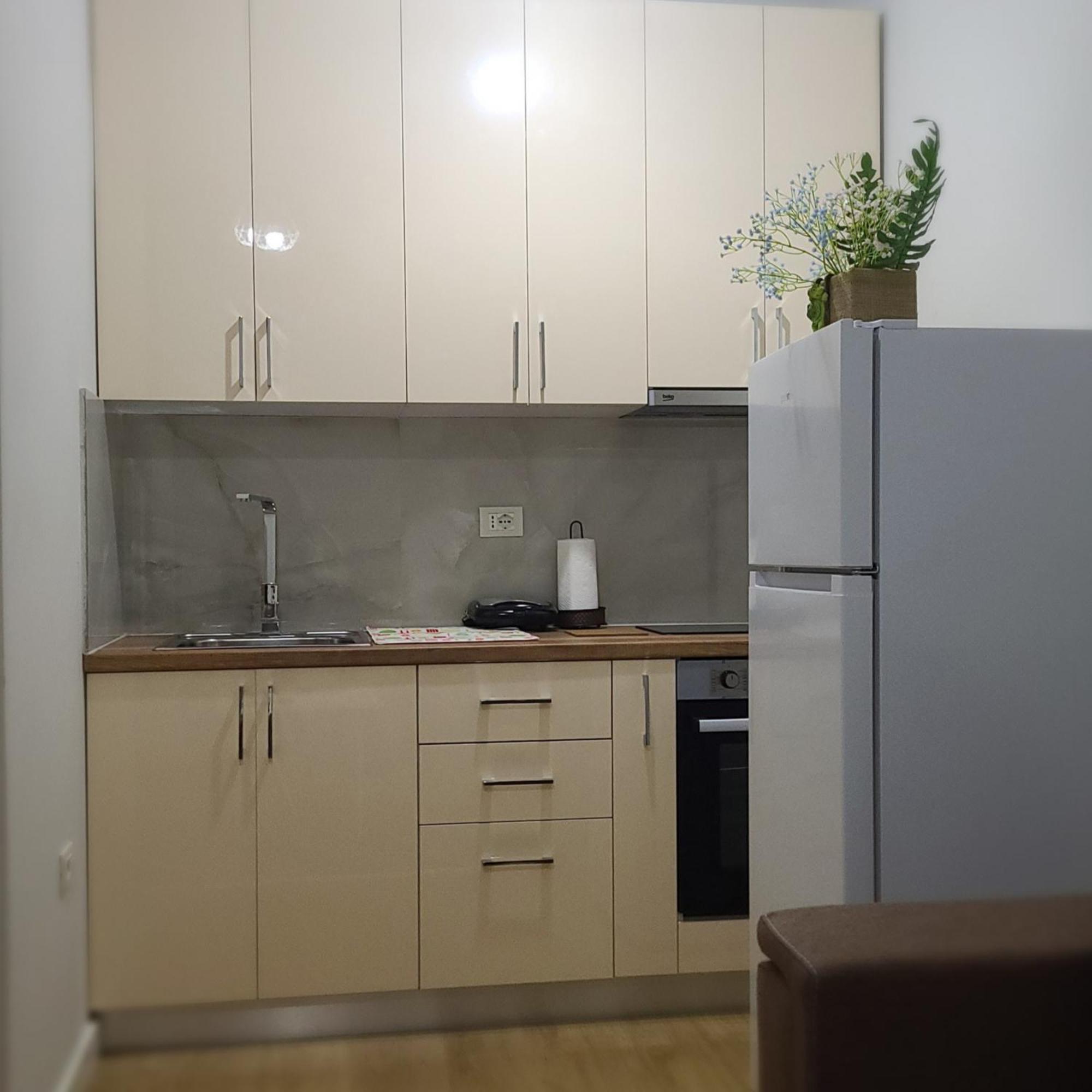 Home Inn Apartaments تيرانا المظهر الخارجي الصورة